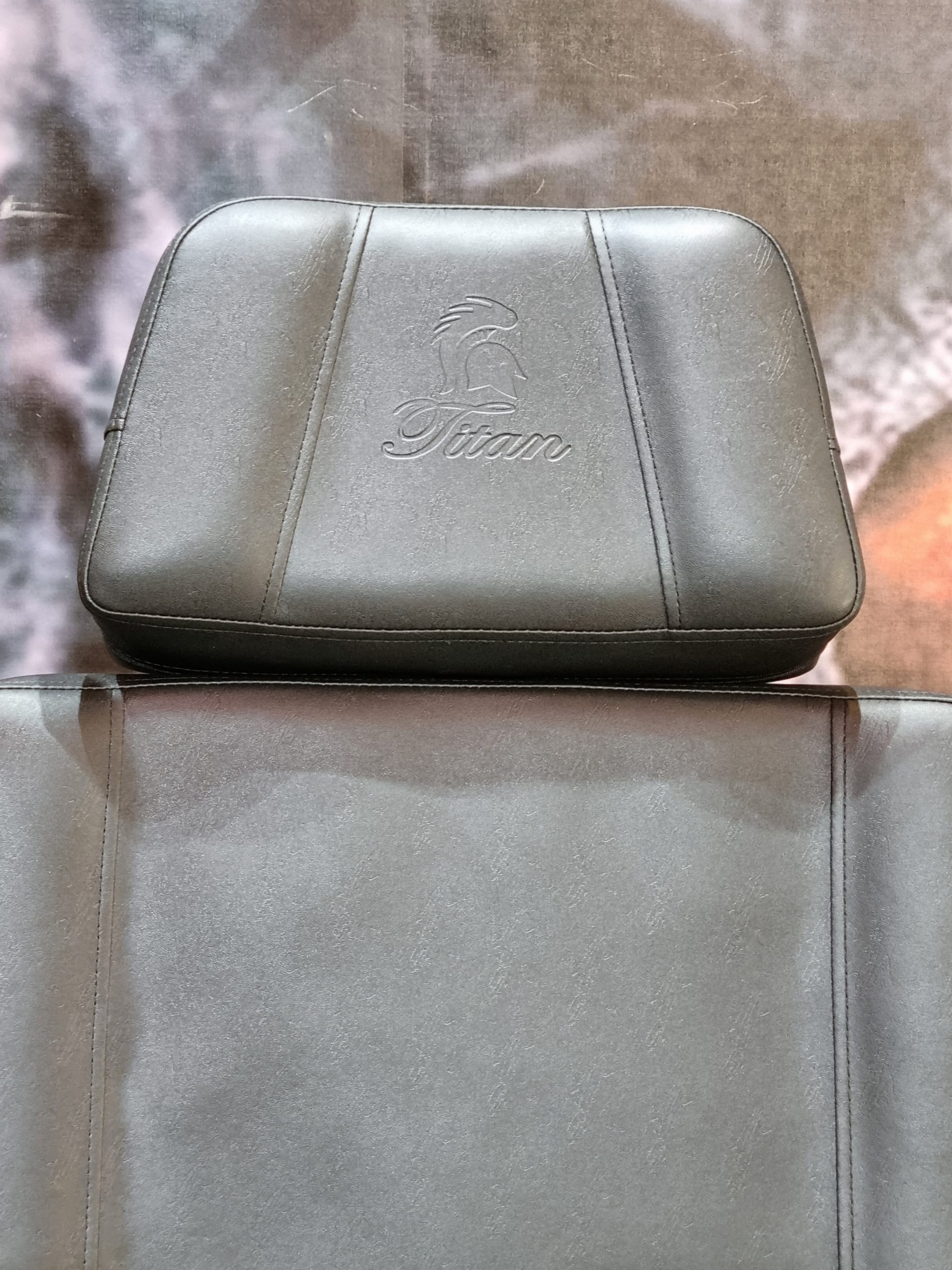 Atlas V2 -(Client Chair) Hydraulic by Titan - Image 5